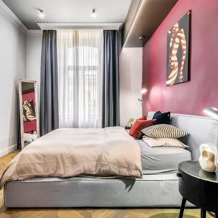 Andrassy Ave Splendor Luxe Art Loft Nr The Opera Oktogon Apartament *