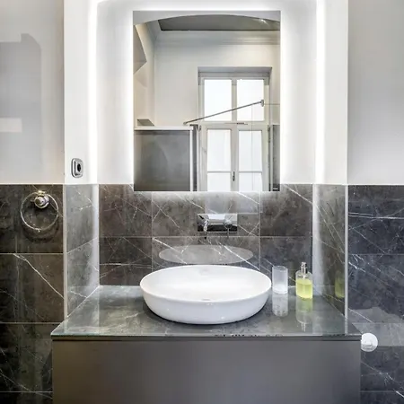 Andrassy Ave Splendor Luxe Art Loft Nr The Opera Oktogon Apartament
